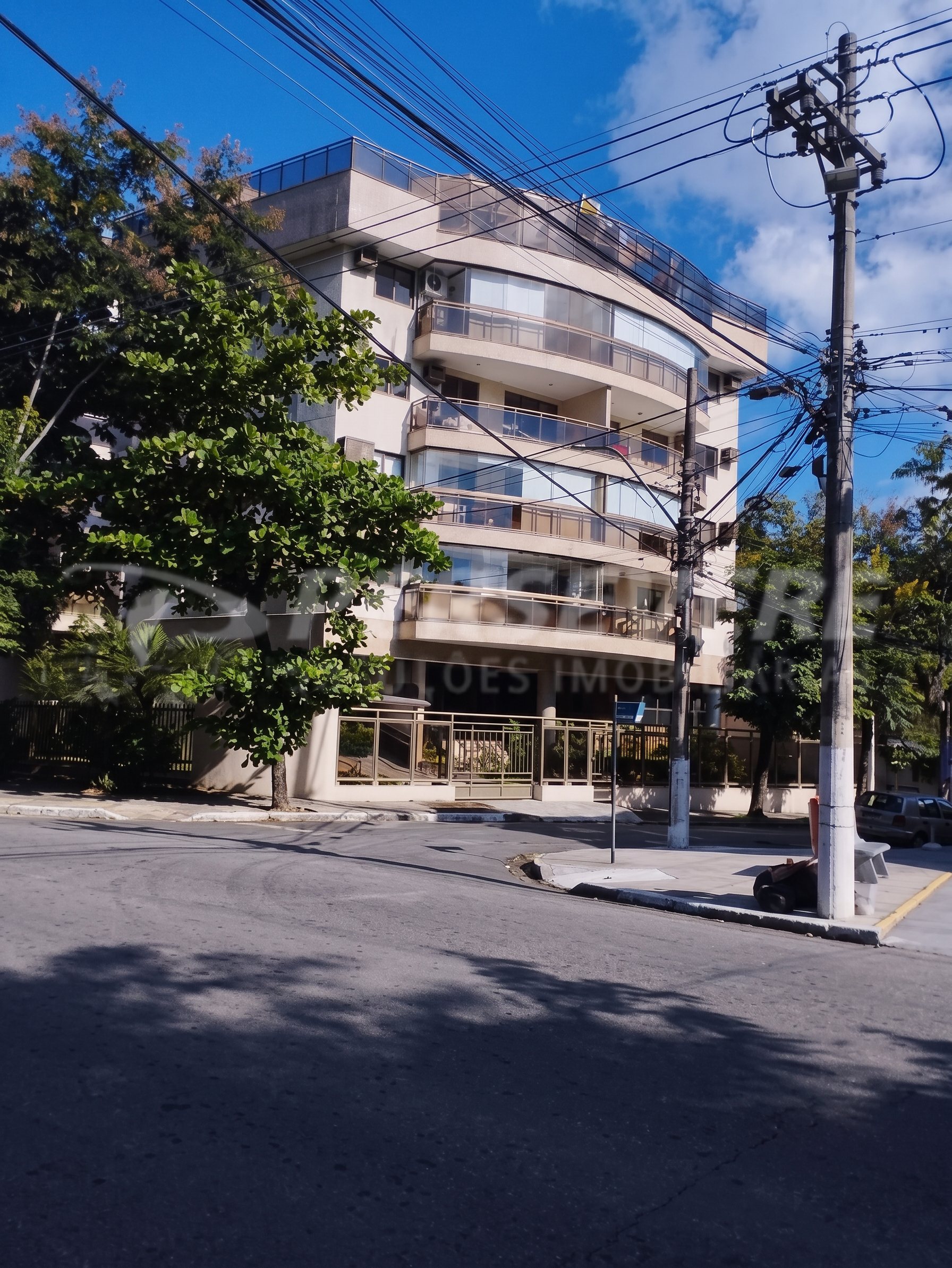 Cobertura : Linear / Residencial / Jurujuba